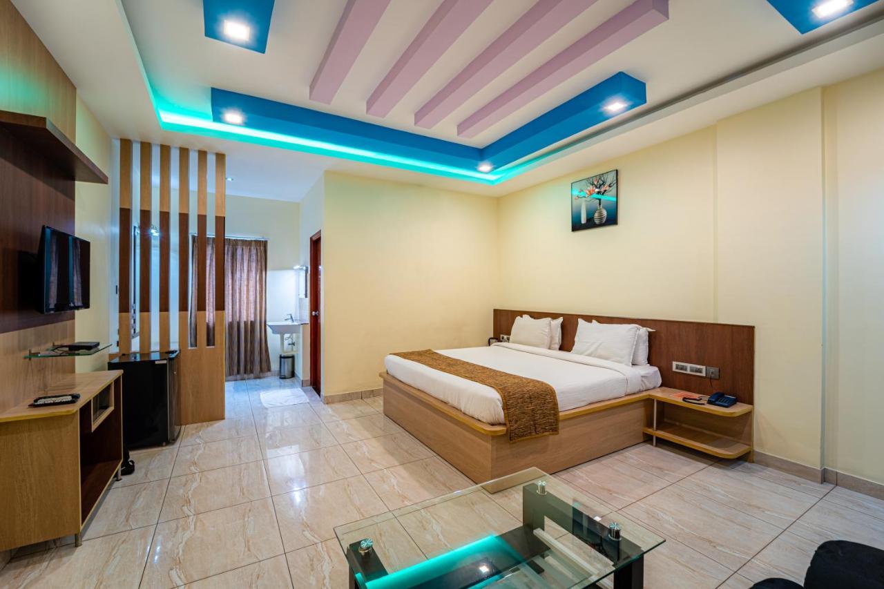 Thaneegai Residency Pondicherry Exterior photo