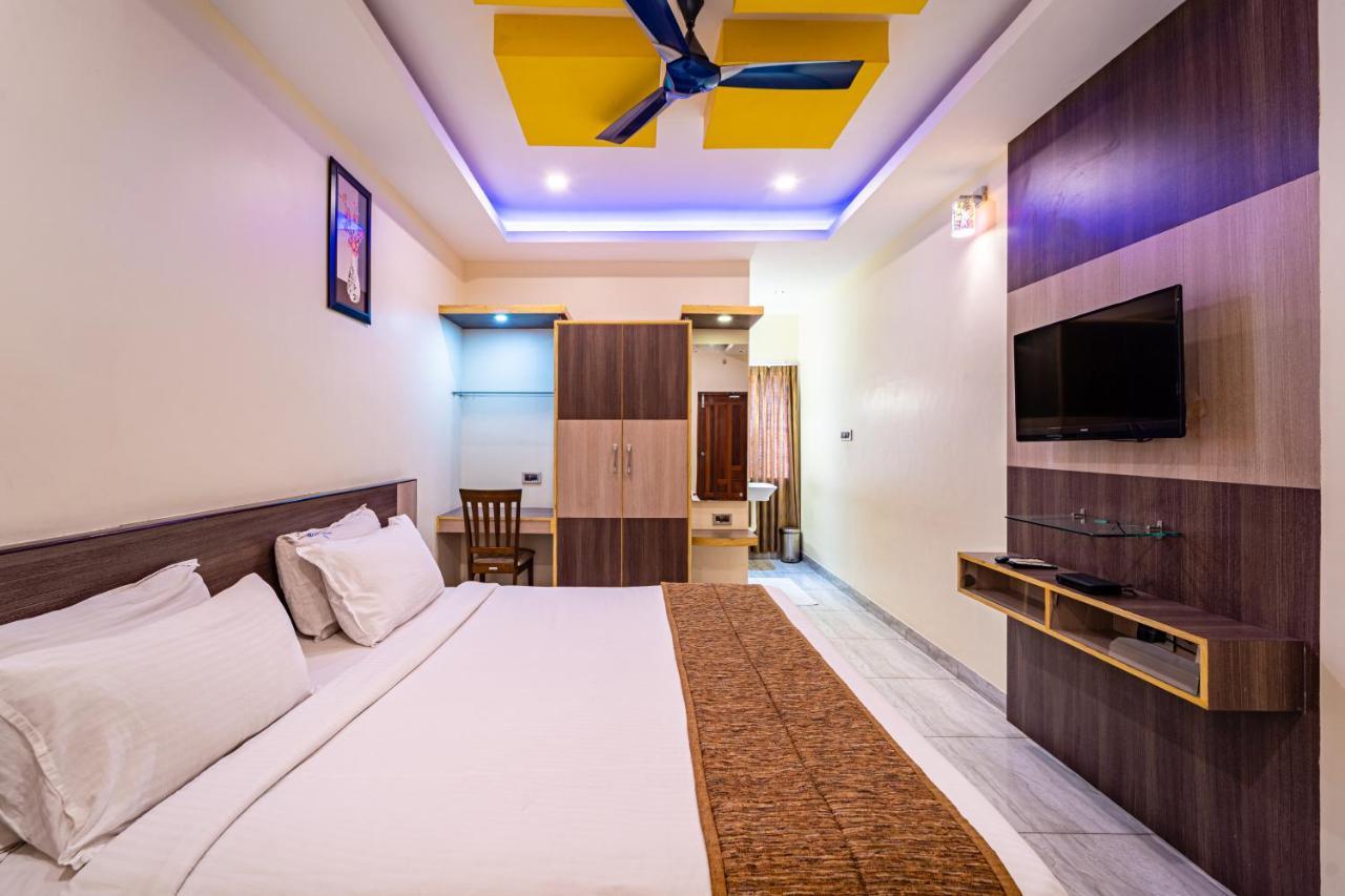 Thaneegai Residency Pondicherry Exterior photo