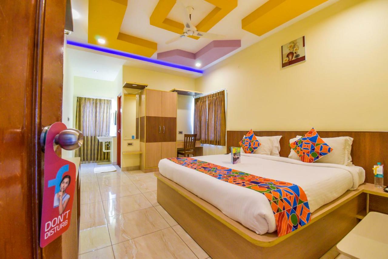 Thaneegai Residency Pondicherry Exterior photo