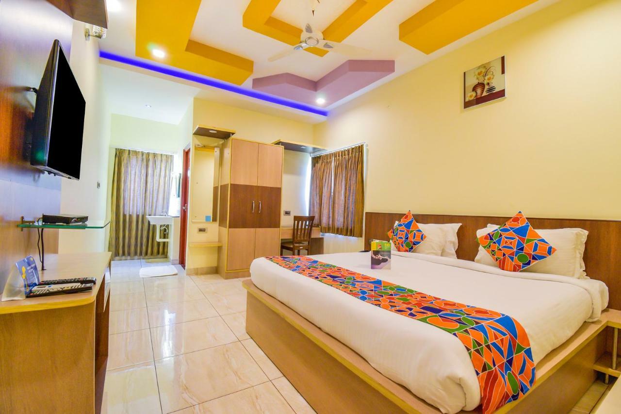 Thaneegai Residency Pondicherry Exterior photo